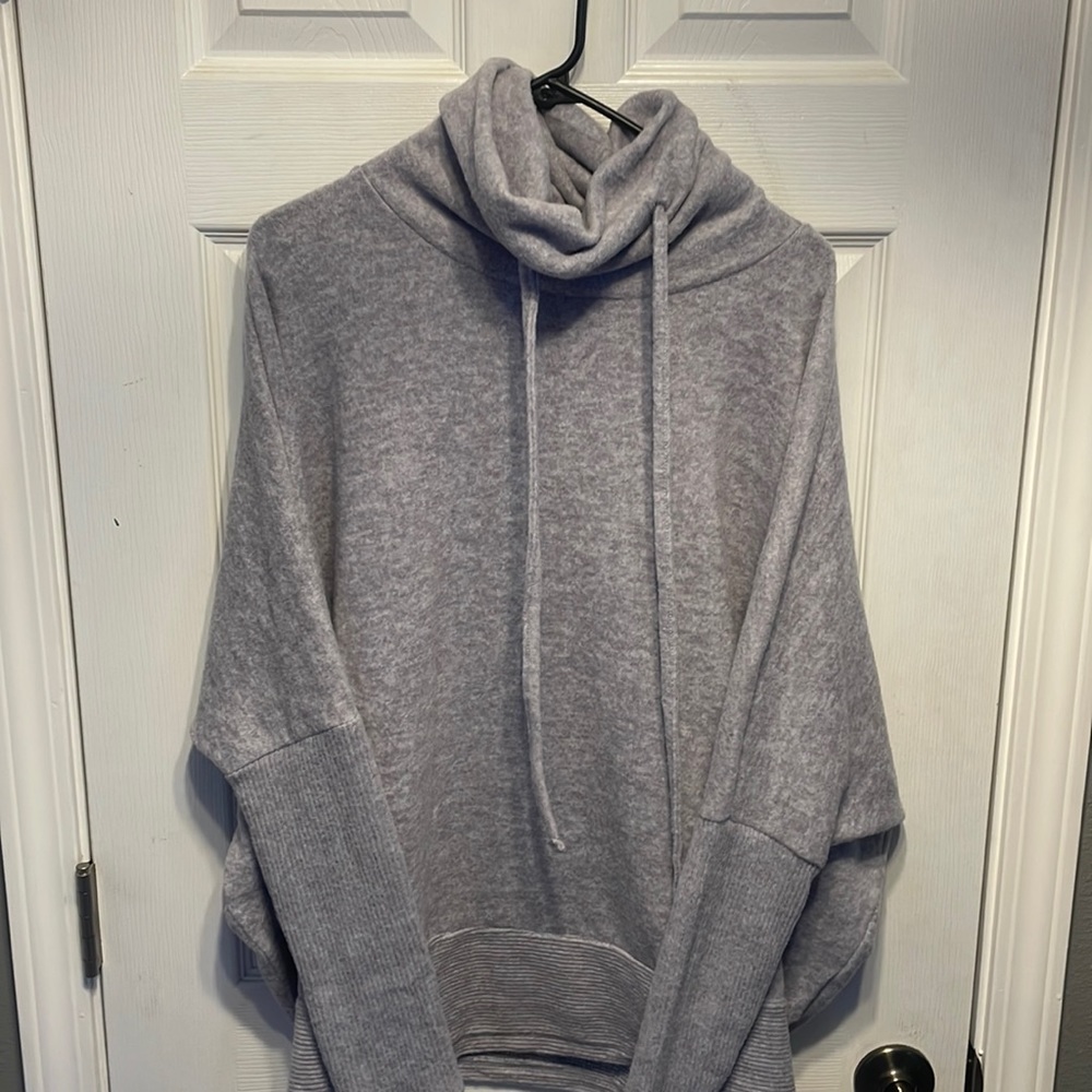 L/XL Zenana cozy and comfy light gray tunic